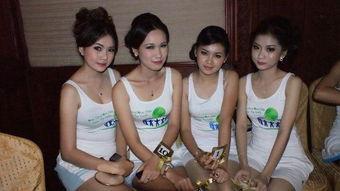 穷女孩图片,简约而不简单